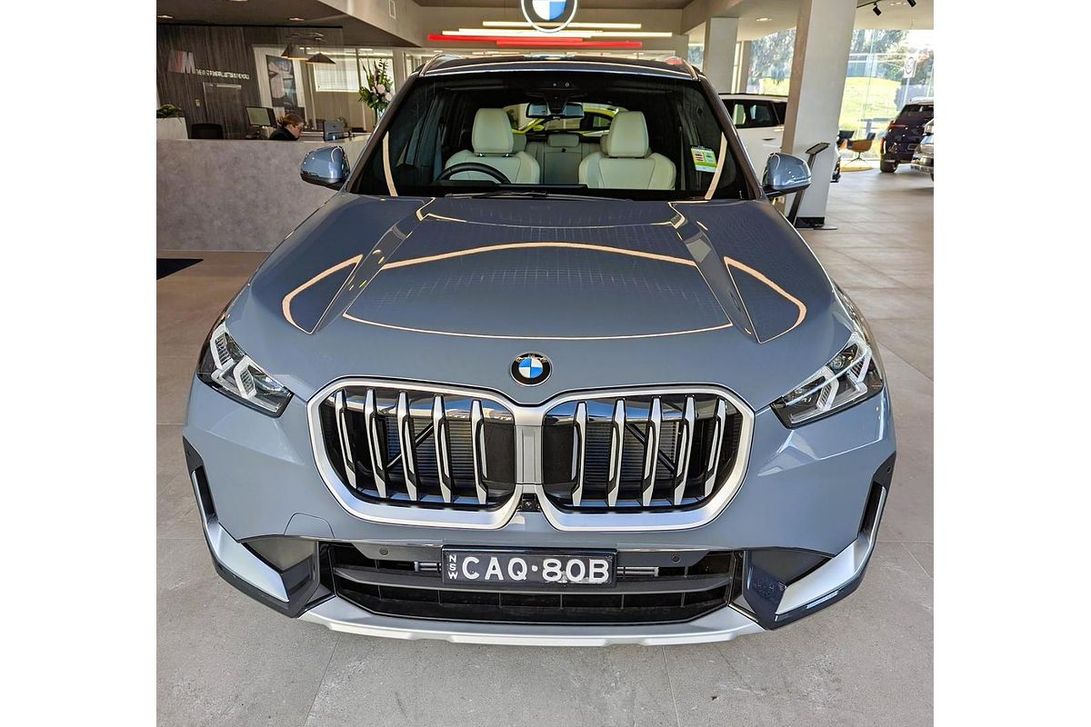 2025 BMW X1 sDrive18i U11