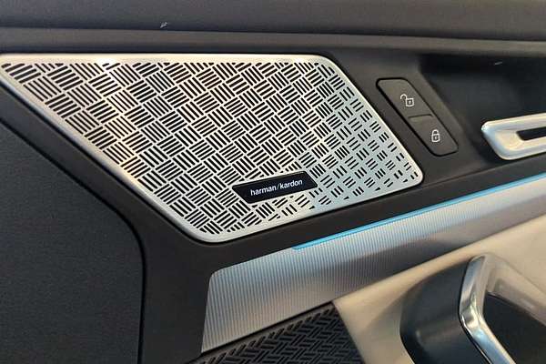 2025 BMW X1 sDrive18i U11