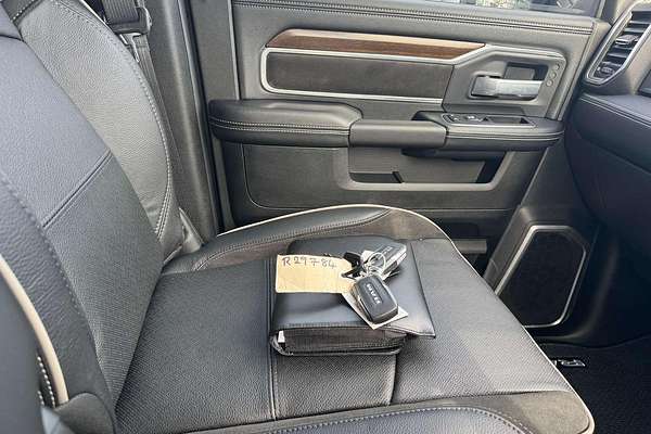 2024 RAM 2500 Laramie Rambox DJ 4X4