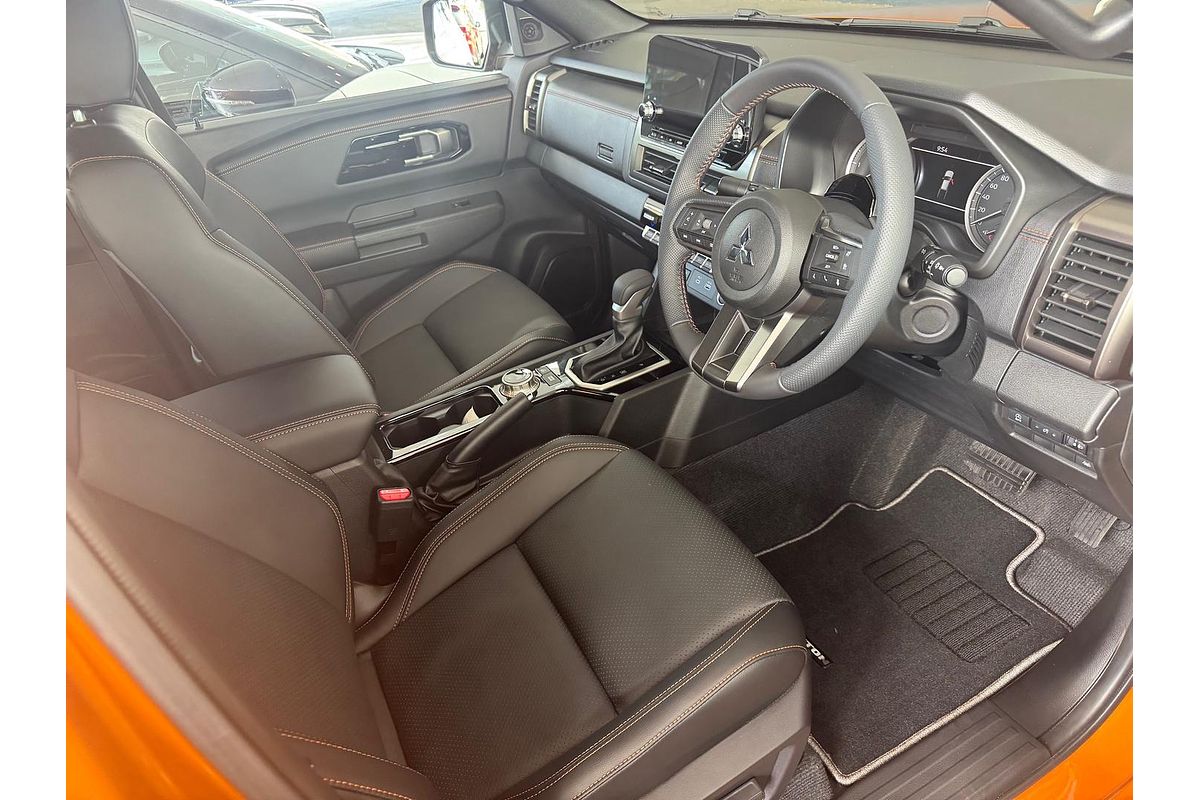 2024 Mitsubishi Triton GSR MV 4X4