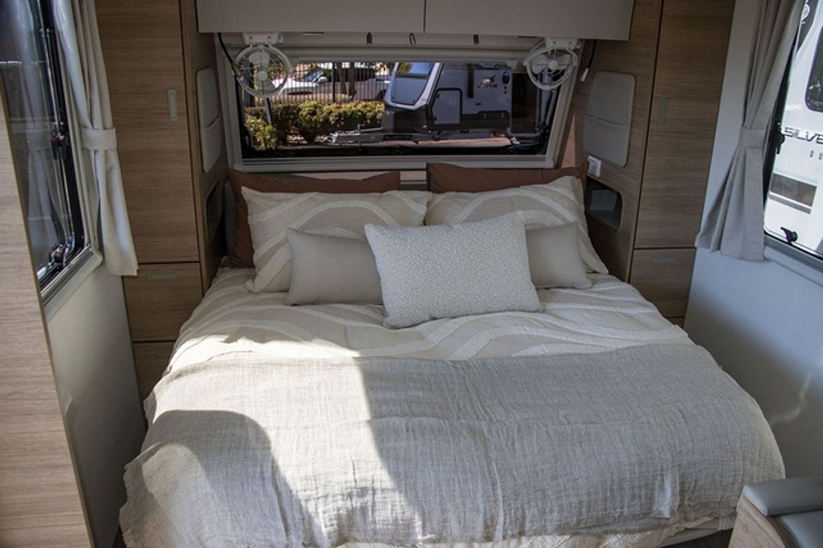 2025 Jayco SILVERLINE CARAVAN 25.78-6.OB.SL-MY25