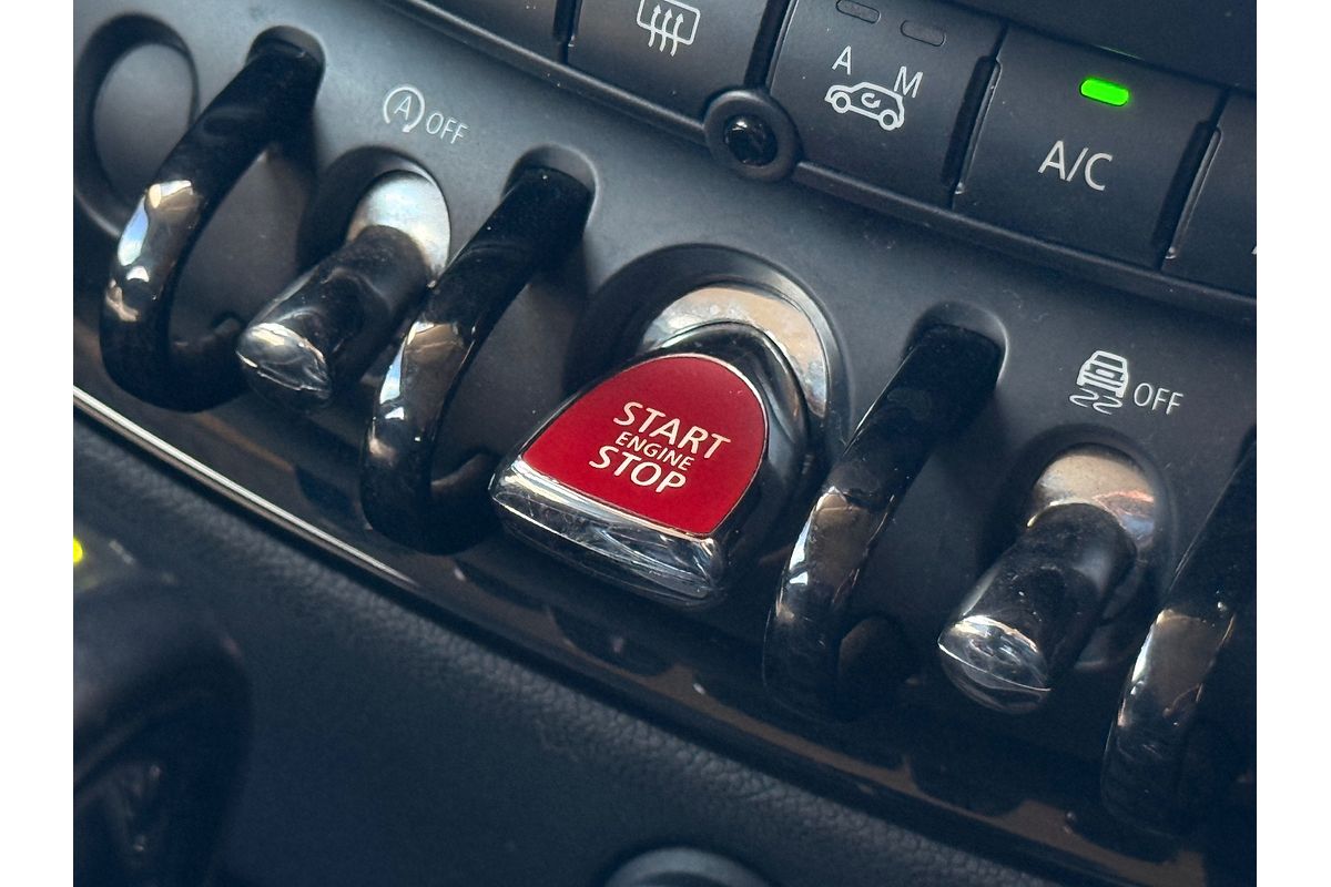 2015 MINI Clubman Cooper S F54