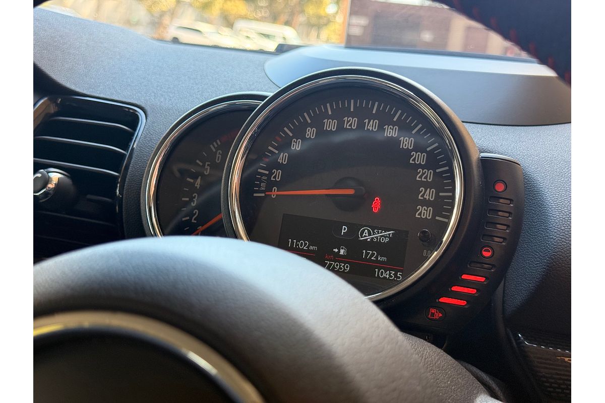 2015 MINI Clubman Cooper S F54