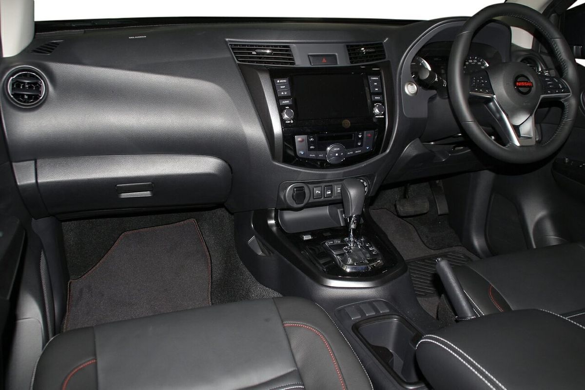 2025 Nissan Navara PRO-4X D23 4X4