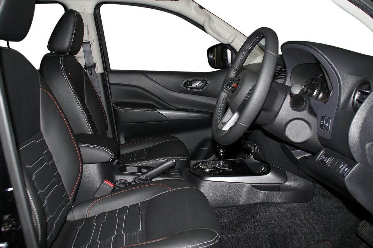 2025 Nissan Navara PRO-4X D23 4X4
