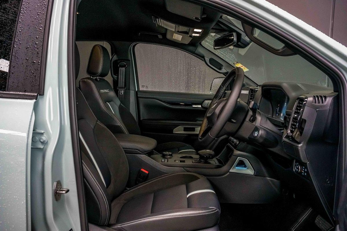 2025 Ford Ranger PHEV Stormtrak 4X4 2.3L