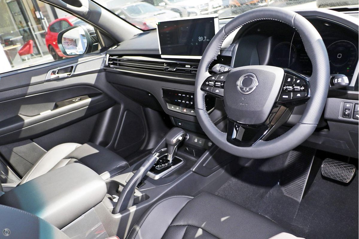 2025 KGM Musso Ultimate Q261 4X4