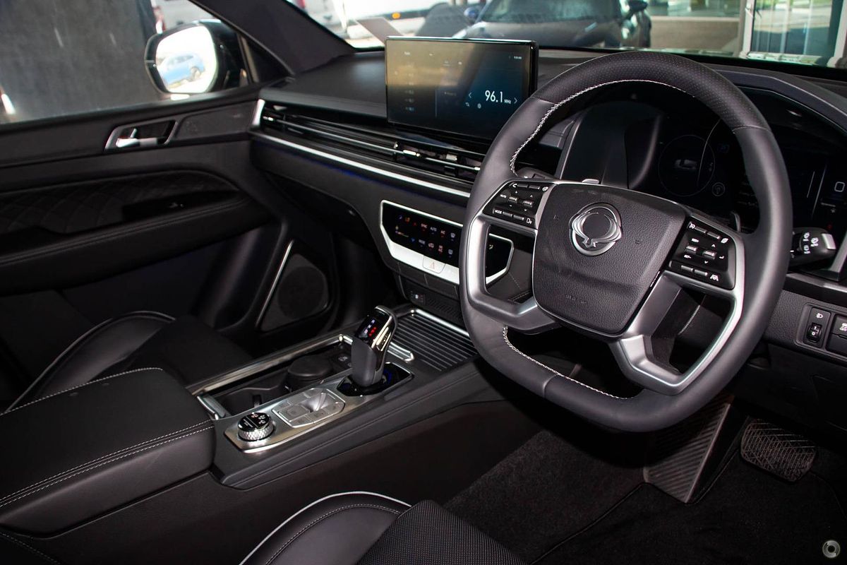 2025 KGM Rexton Ultimate Sport Pack Y461