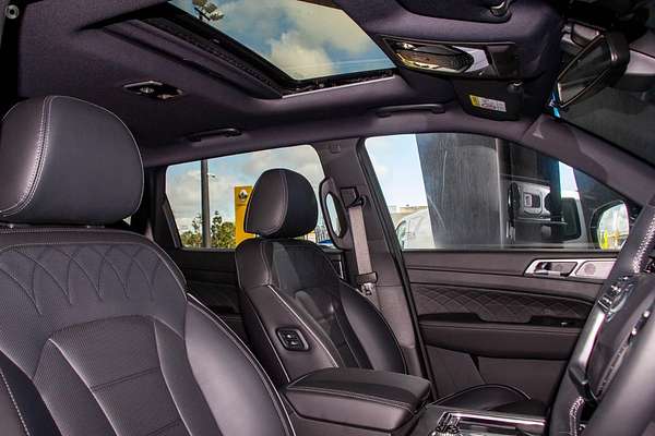 2025 KGM Rexton Ultimate Sport Pack Y461