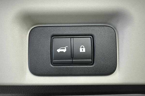 2025 Nissan Ariya Advance FE0