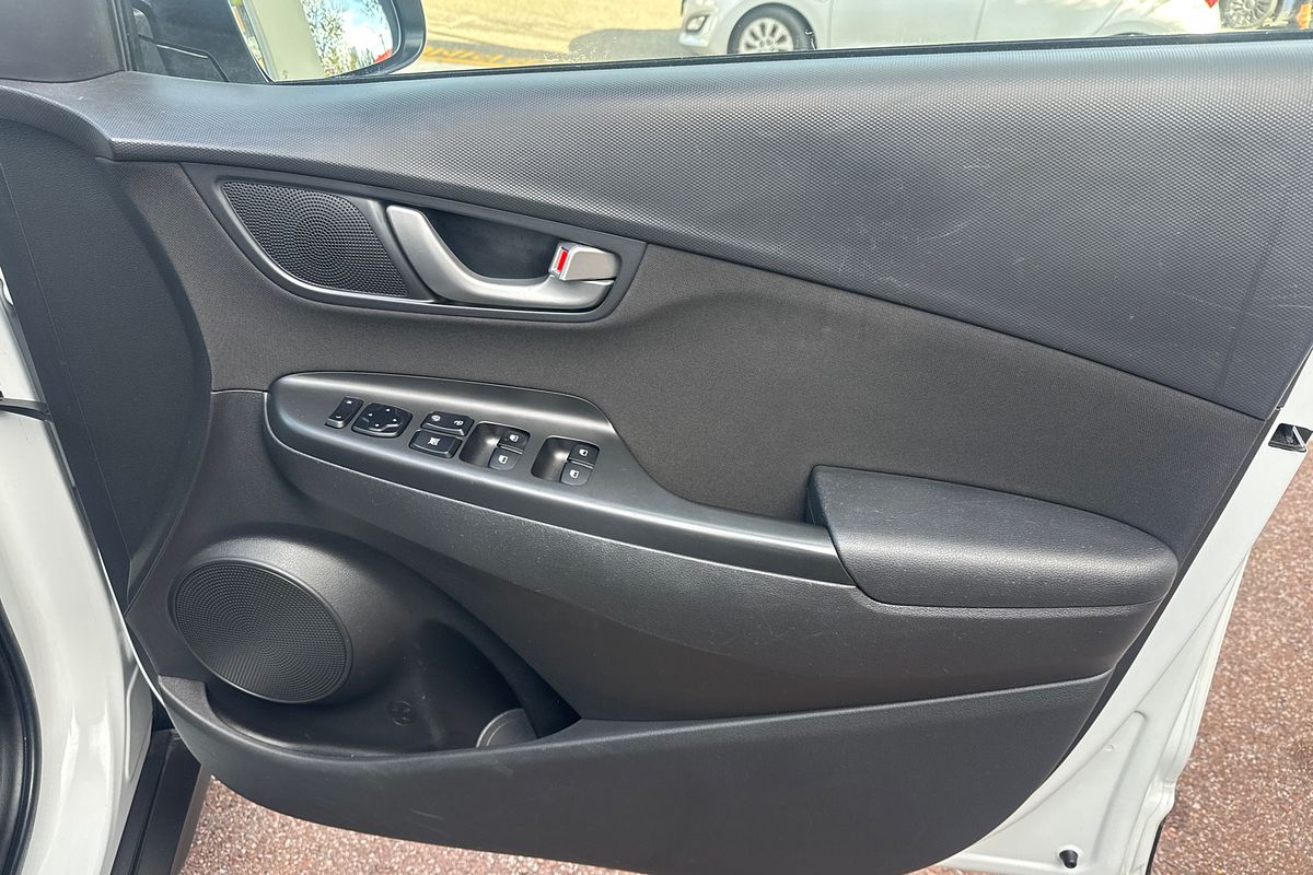 2020 Hyundai Kona Active OS.3