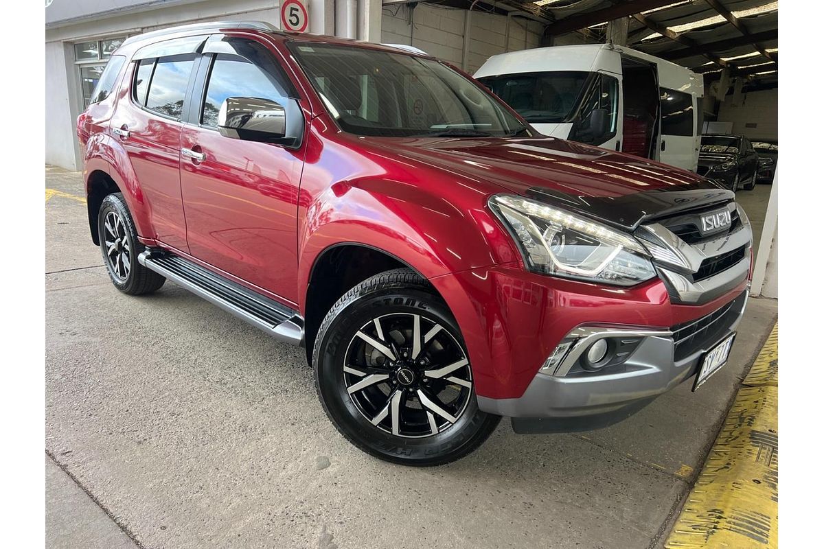 2020 Isuzu MU-X LS-T