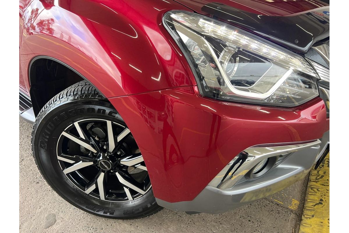 2020 Isuzu MU-X LS-T