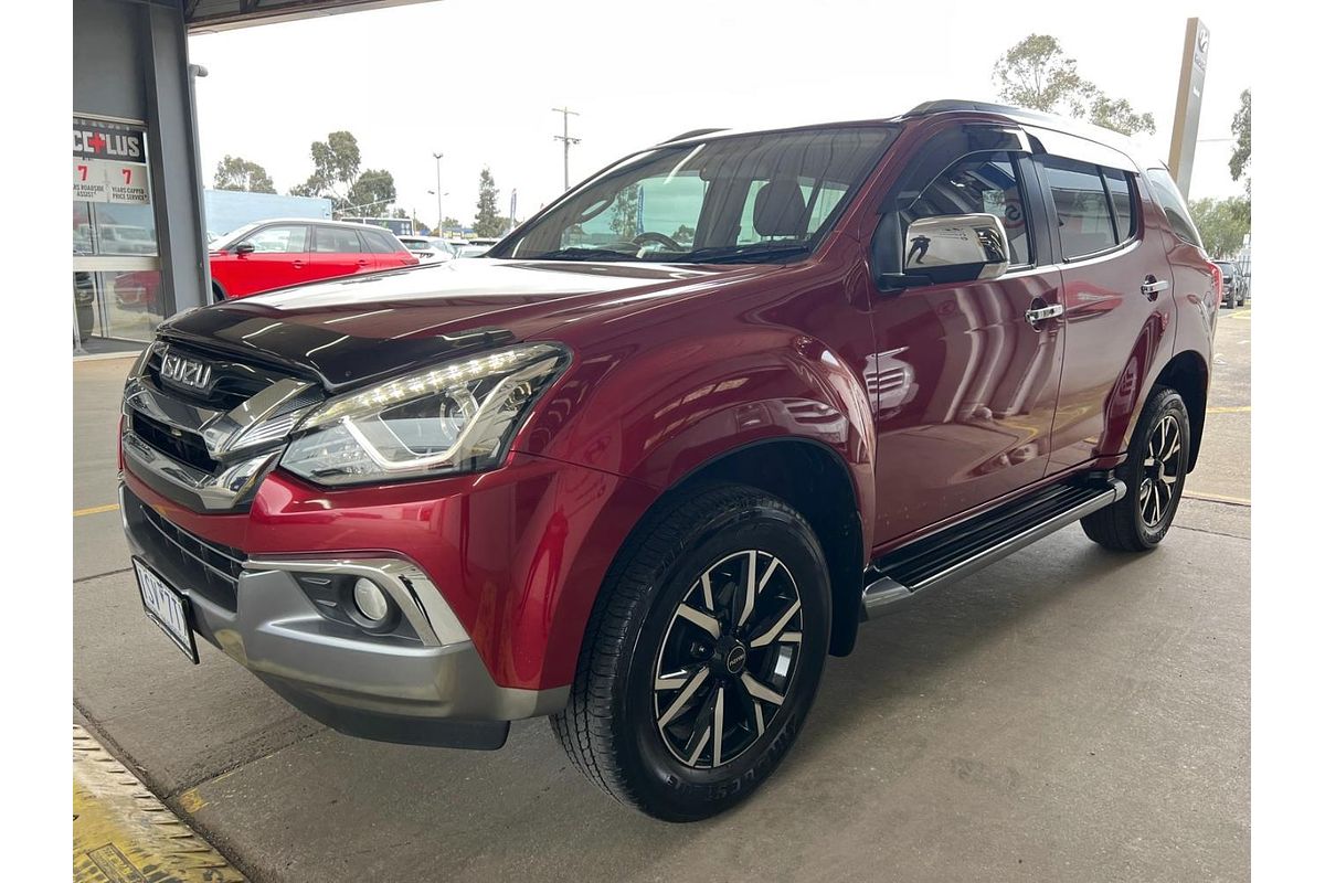 2020 Isuzu MU-X LS-T