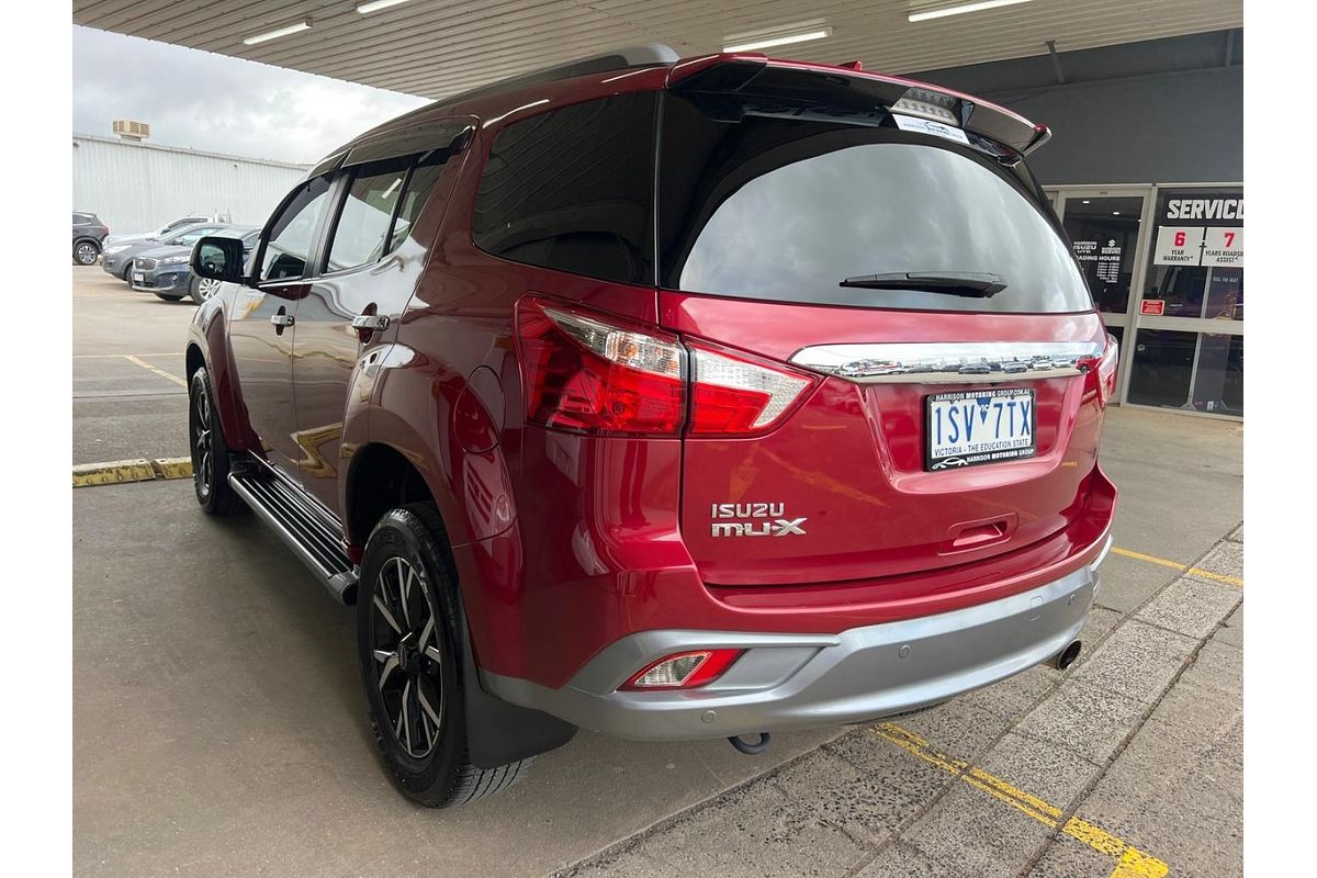 2020 Isuzu MU-X LS-T