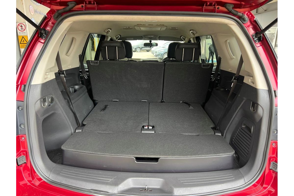 2020 Isuzu MU-X LS-T