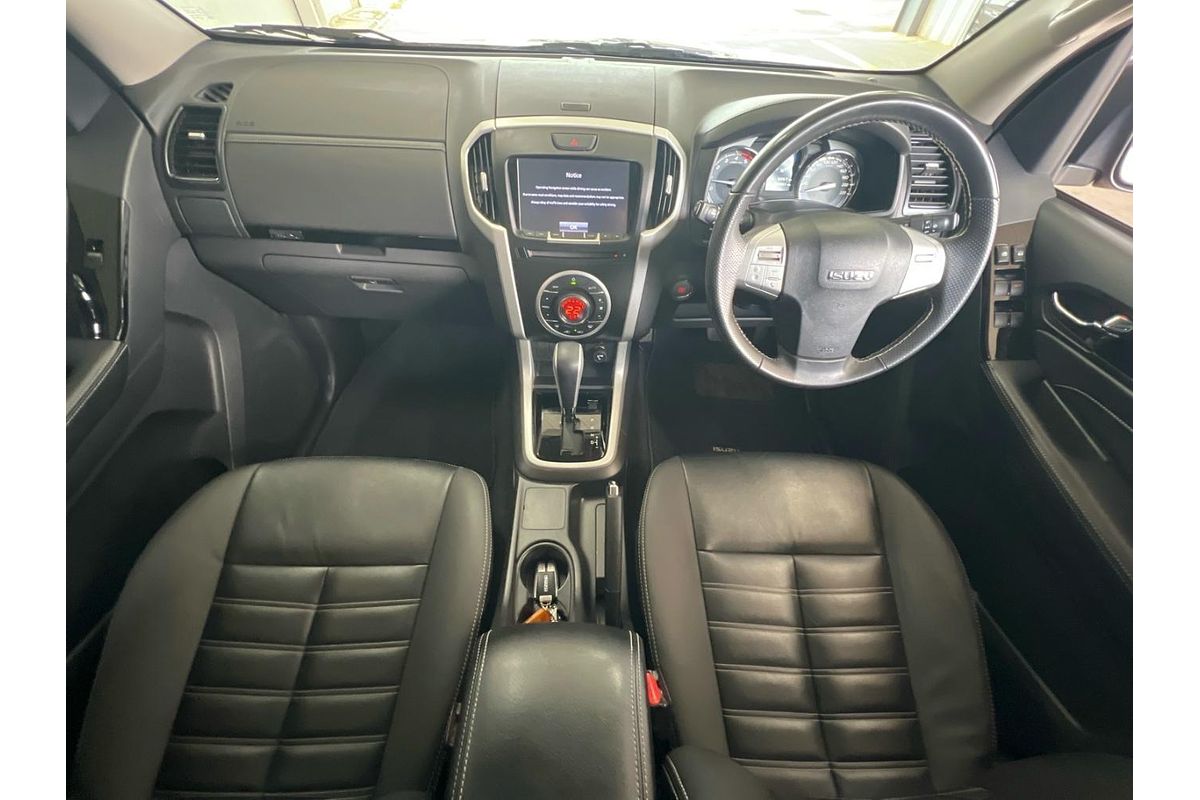 2020 Isuzu MU-X LS-T