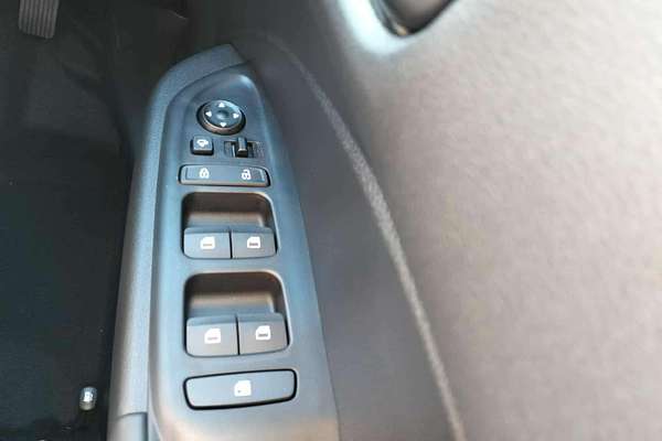 2025 Hyundai Venue Active QX.V5