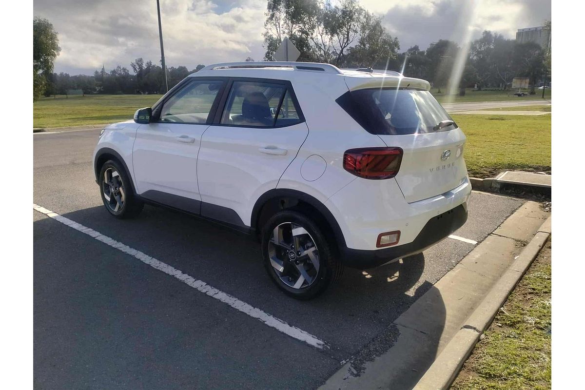 2025 Hyundai Venue Active QX.V5