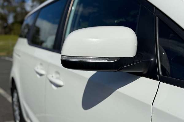 2016 Kia Carnival S YP