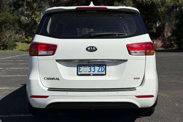 2016 Kia Carnival S YP