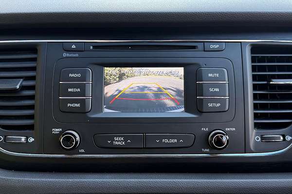 2016 Kia Carnival S YP