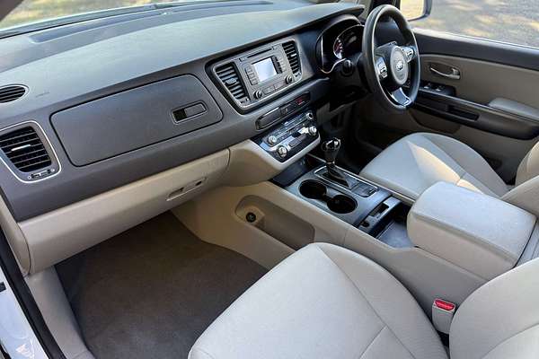 2016 Kia Carnival S YP