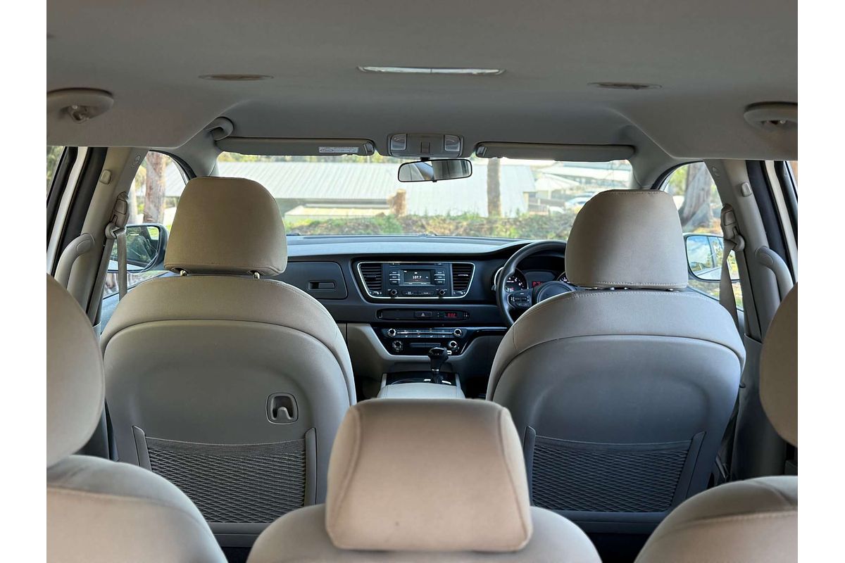 2016 Kia Carnival S YP