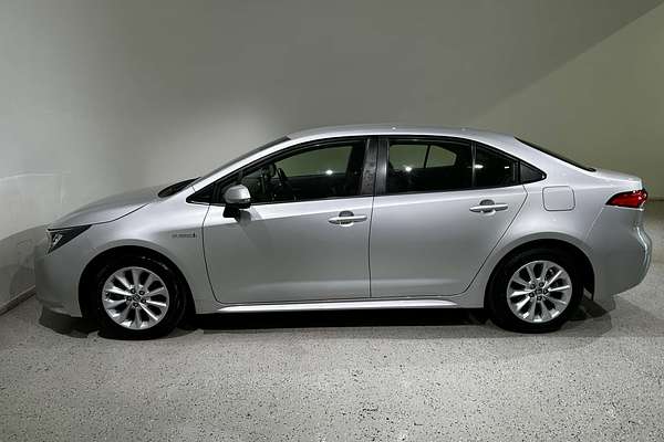 2022 Toyota Corolla Ascent Sport Hybrid ZWE211R