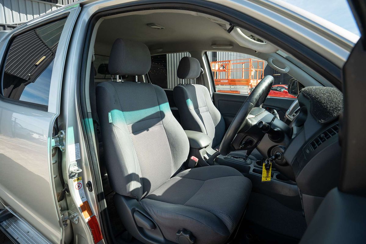 2012 Toyota Hilux SR5 KUN26R 4X4