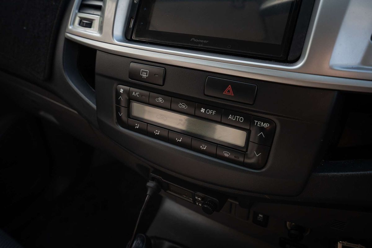 2012 Toyota Hilux SR5 KUN26R 4X4