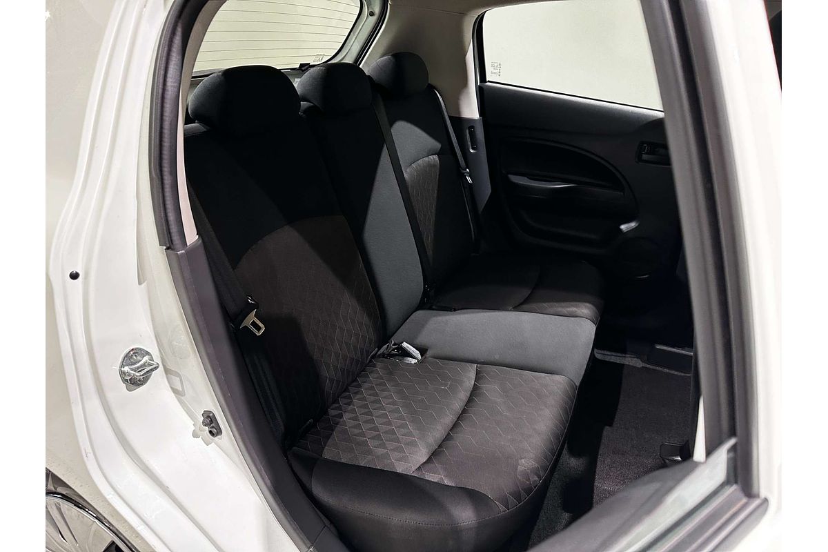 2021 Mitsubishi Mirage ES LB