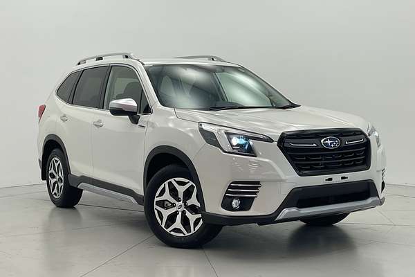 2025 Subaru Forester Hybrid L S5