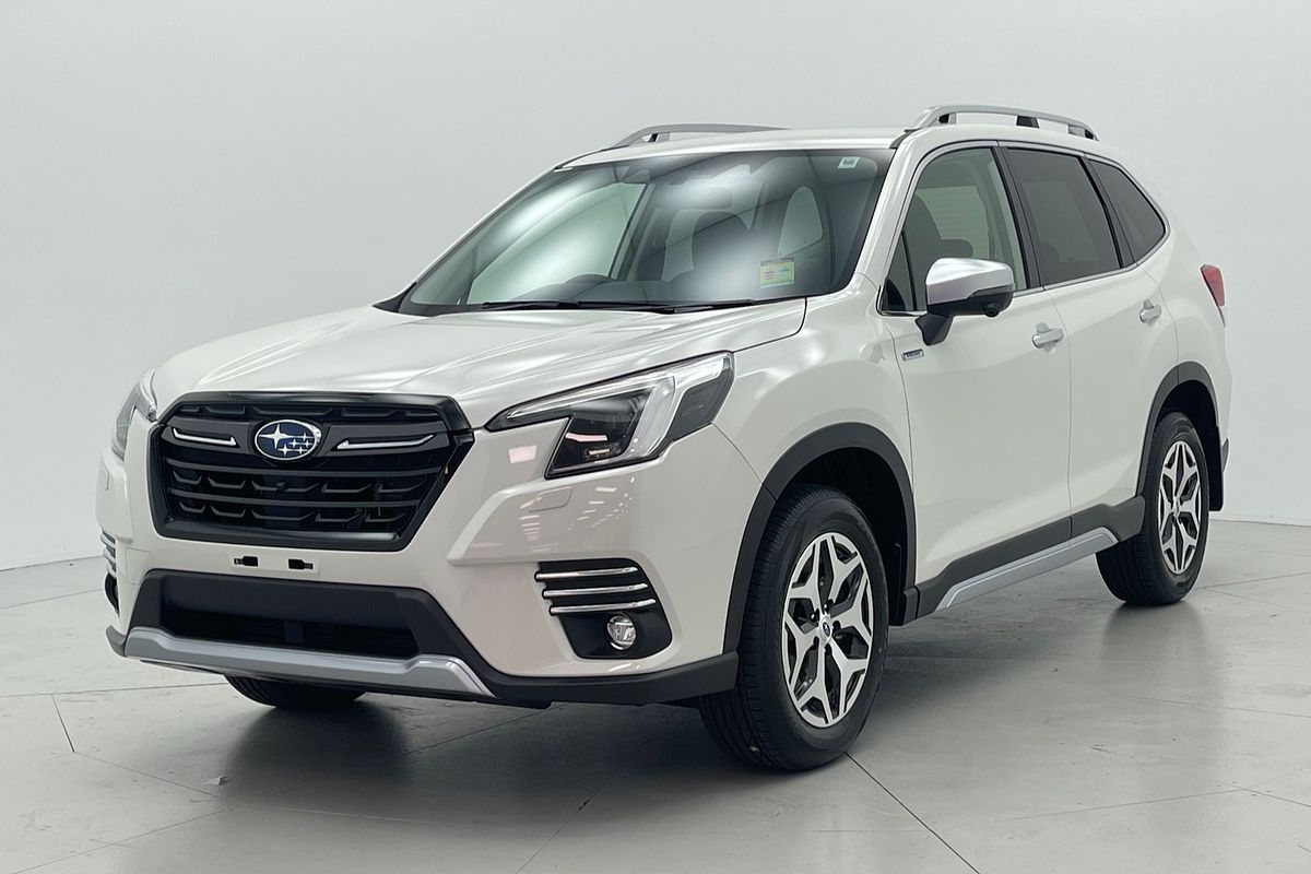 2025 Subaru Forester Hybrid L S5