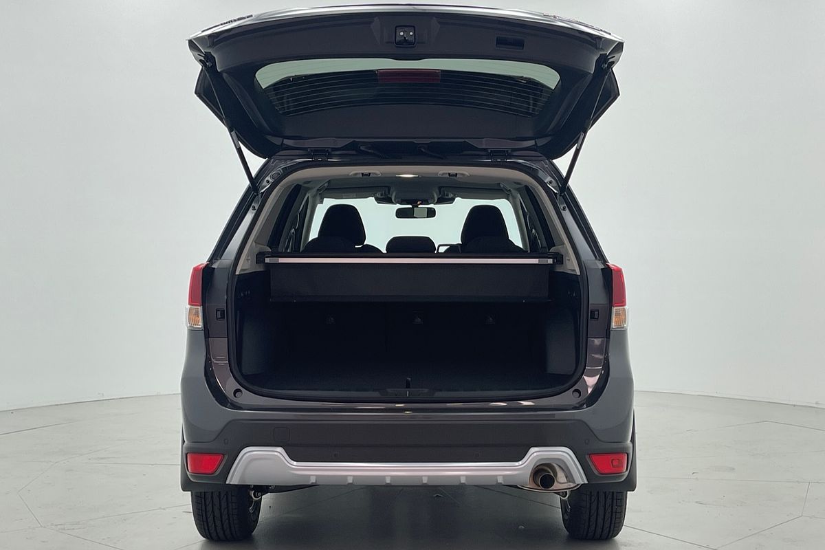 2025 Subaru Forester Hybrid L S5