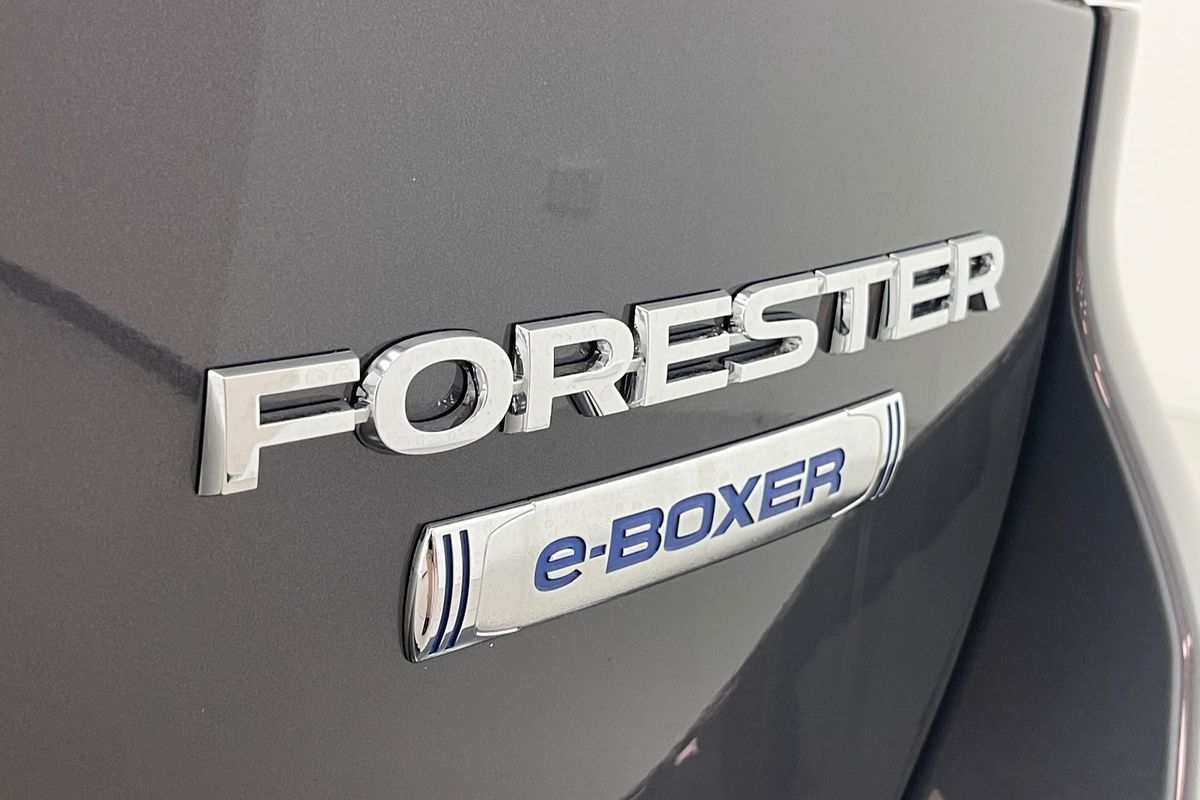 2025 Subaru Forester Hybrid L S5