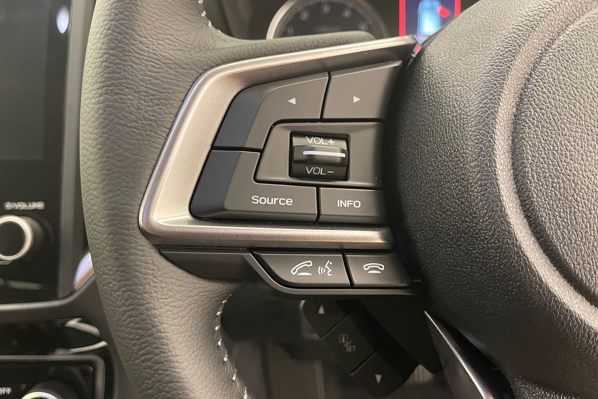 2025 Subaru Forester Hybrid L S5