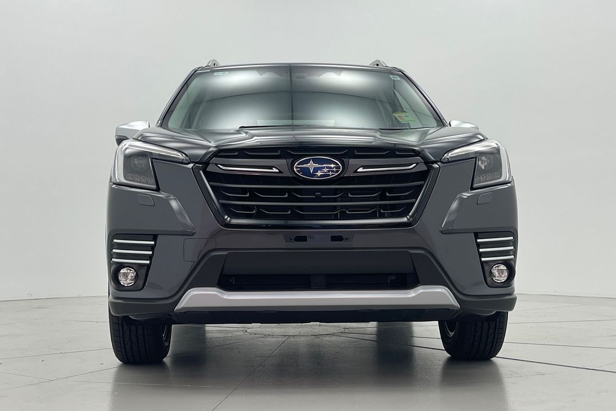 2025 Subaru Forester Hybrid L S5