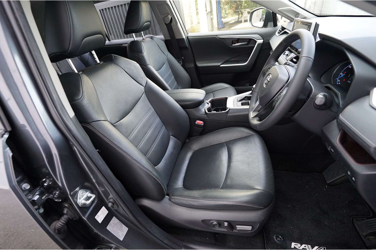 2022 Toyota RAV4 Cruiser AXAH52R