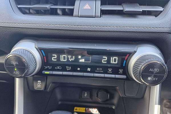 2022 Toyota RAV4 GXL AXAH54R