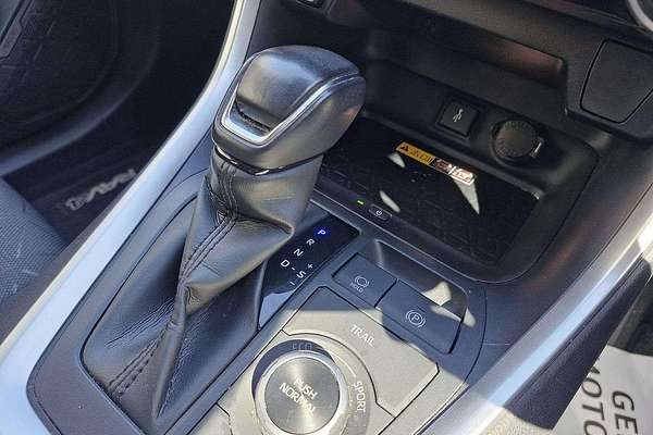 2022 Toyota RAV4 GXL AXAH54R