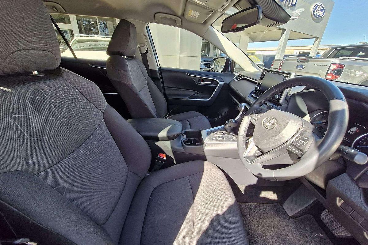 2022 Toyota RAV4 GXL AXAH54R
