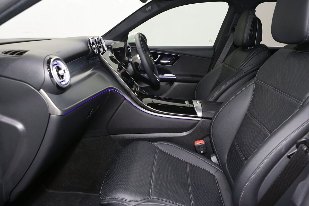 2025 Mercedes-Benz GLC-Class GLC200 X254