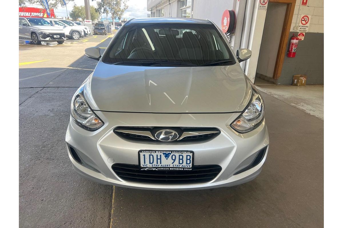 2014 Hyundai Accent Active RB2