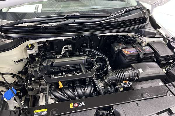 2022 Kia Stonic S YB
