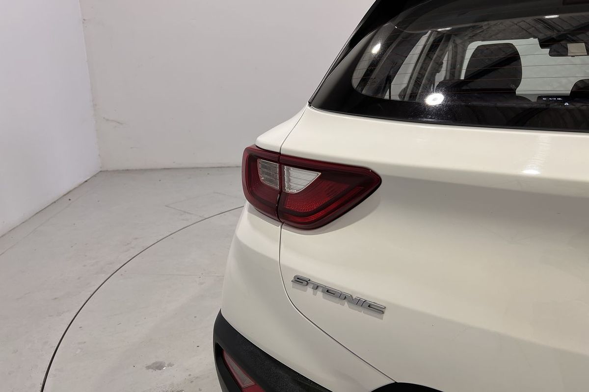 2022 Kia Stonic S YB