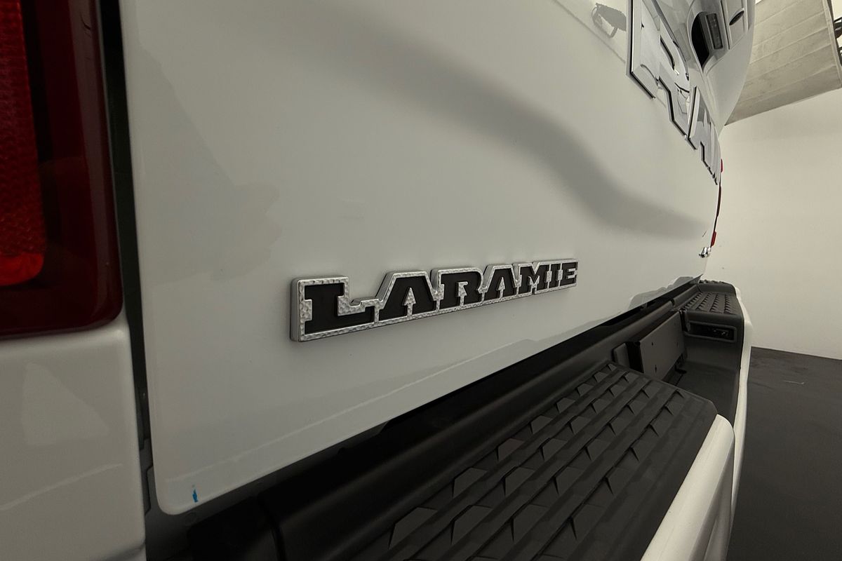 2024 RAM 2500 Laramie Rambox DJ 4X4