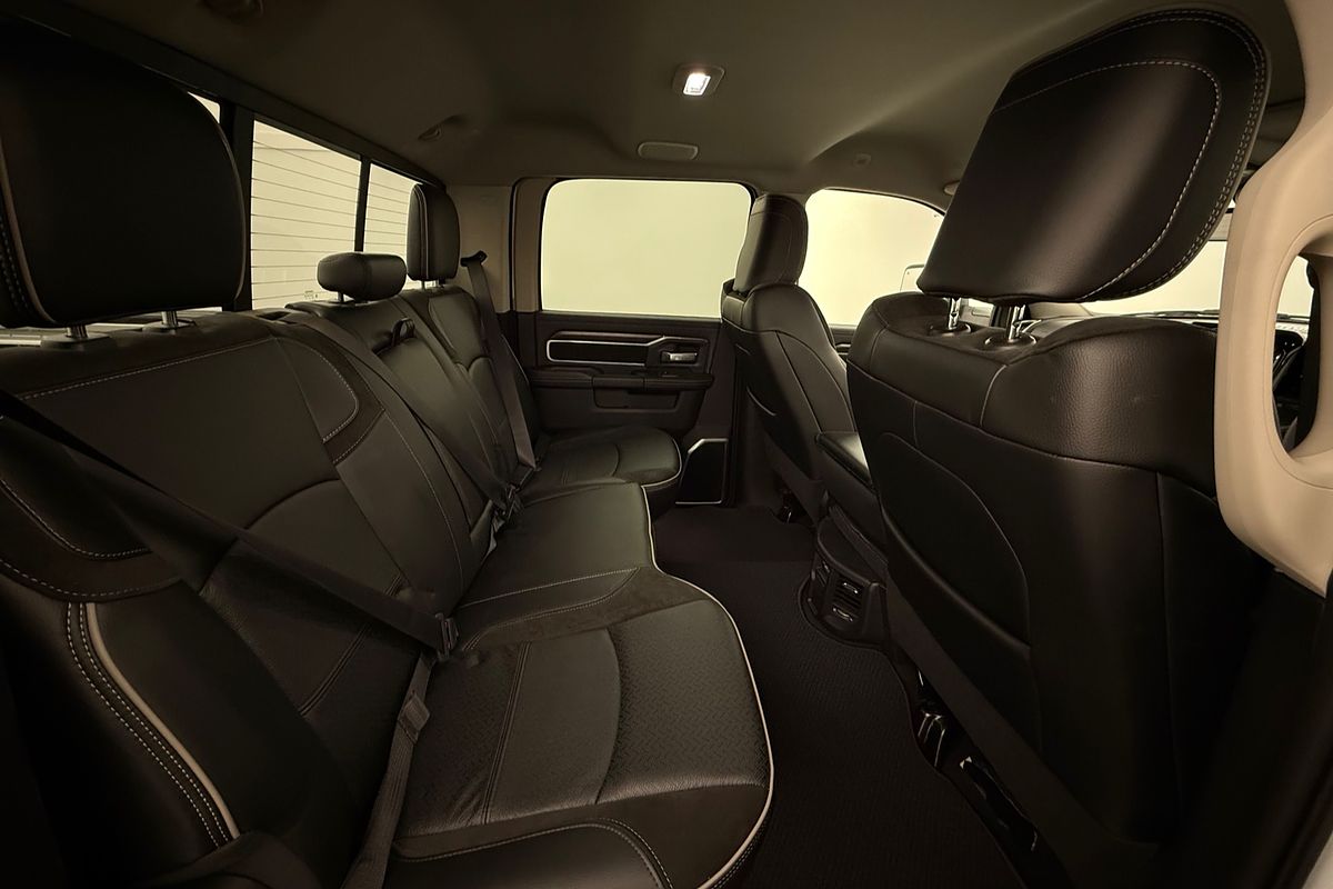 2024 RAM 2500 Laramie Rambox DJ 4X4