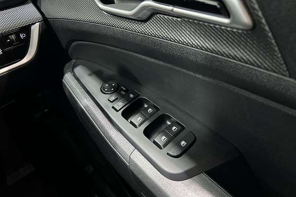 2024 Kia Sportage S NQ5