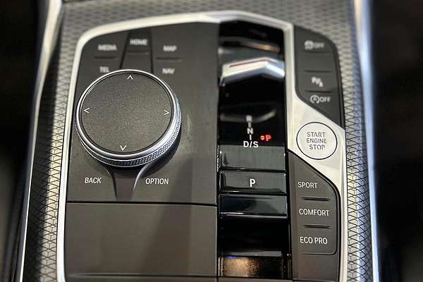 2022 BMW 3 Series 320i M Sport G20 LCI